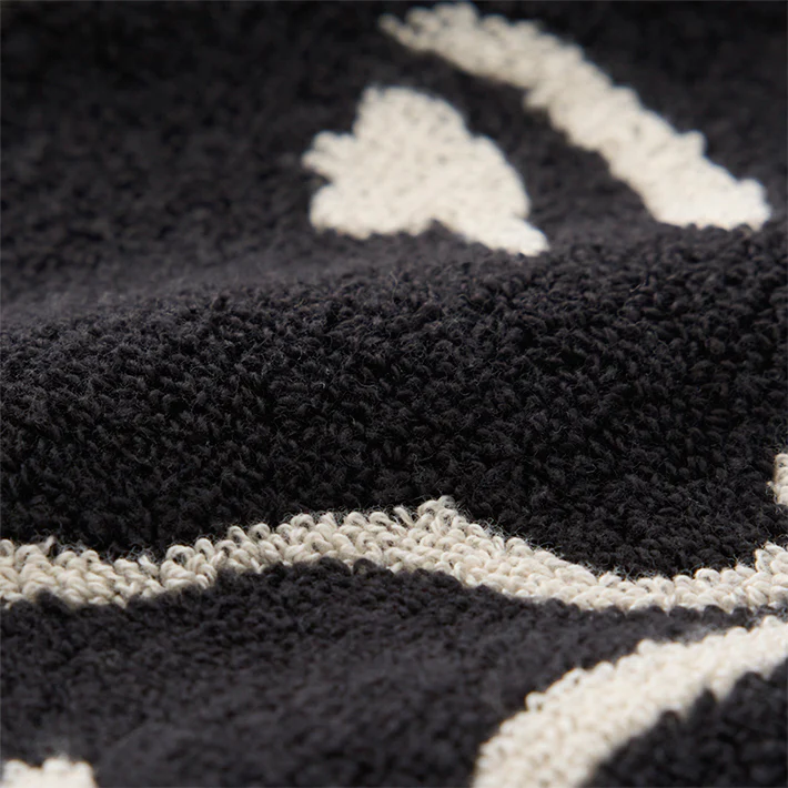 AMBIENT TOWEL HANDKERCHIEF TOWEL / Henri Matisse / CHARCOAL×CREAM - Image 3