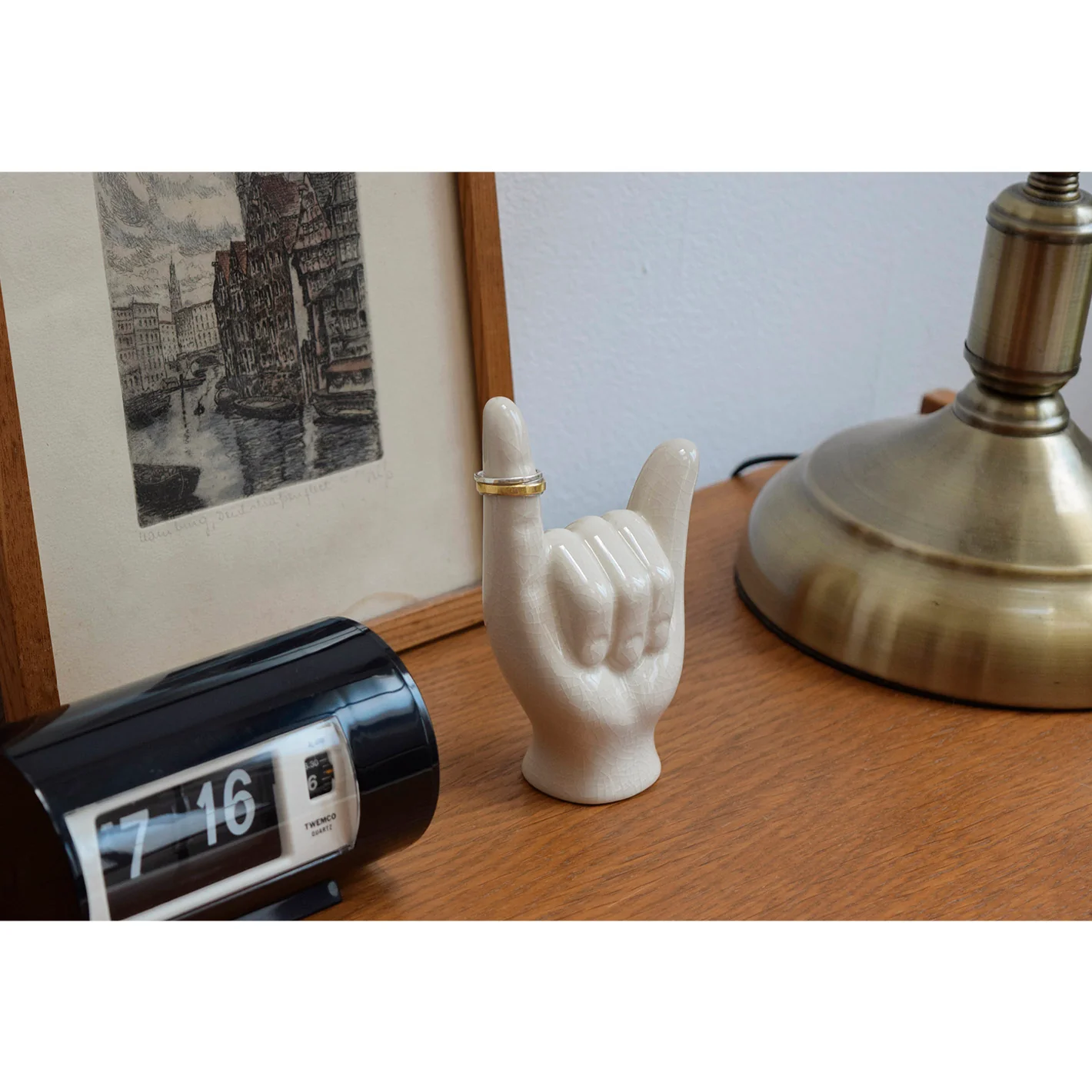 Porcelain Hand Object Hang Loose - Image 5